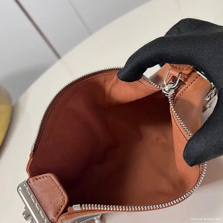 Official Brother Sam LV 2407YA0103 Bags 0623